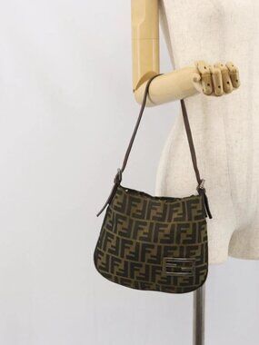 FENDI Zucca Canvas Hand Bag Brown Black Silver Auth bs33057